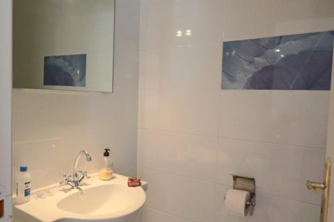 Villa till salu La Nucia, Alicante, Spanien 4 sovrum, 215 kvm. Nr. 135691 - foto 10