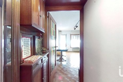 Dzīvoklis pārdošanā Barcelona, Spānijā 3 istabas, 85 m2 Nr. 153179 - attēls 2