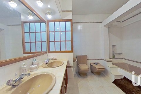 Villa à vendre à Sant Carles De La Rapita, Tarragona, Espagne, 5 chambres, 288 m2 No. 153182 - photo 29