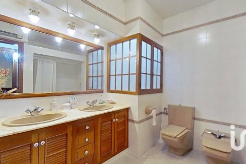 Villa à vendre à Sant Carles De La Rapita, Tarragona, Espagne, 5 chambres, 288 m2 No. 153182 - photo 15