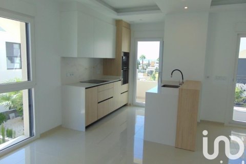 Продажа пентхауса в Рохалес, Аликанте, Испания 2 спальни, 80м2 №153184 - фото 27