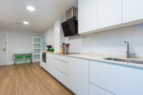 Appartamento in affitto a Madrid, Spagna 5 camere da letto, 296 mq. N° 154948 - foto 9