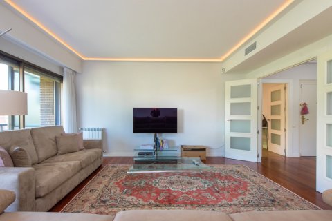 Appartamento in affitto a Madrid, Spagna 5 camere da letto, 296 mq. N° 154948 - foto 3