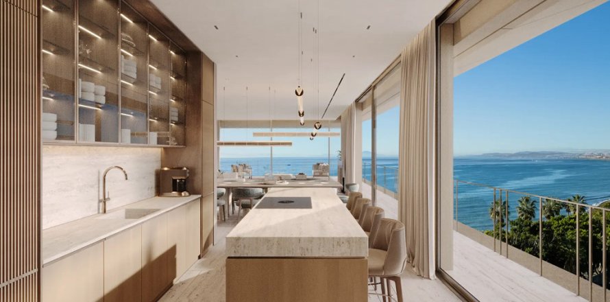 Penthouse in Estepona, Malaga, Spain 4 bedrooms, 1060 sq.m. No. 154949