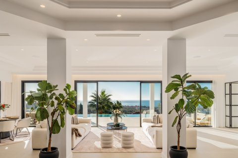 Villa for sale in Malaga, Spain 6 bedrooms, 1466 sq.m. No. 154950 - photo 10