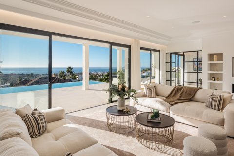 Villa for sale in Malaga, Spain 6 bedrooms, 1466 sq.m. No. 154950 - photo 11