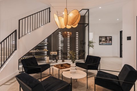 Villa for sale in Malaga, Spain 6 bedrooms, 1466 sq.m. No. 154950 - photo 24