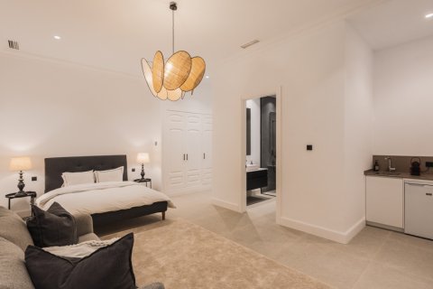 Villa for sale in Malaga, Spain 6 bedrooms, 1466 sq.m. No. 154950 - photo 27