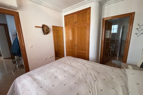 Huoneisto myytävänä Torrevieja, Alicante, Espanja, 1 makuuhuone, 95 m2 No. 149561 - kuva 22