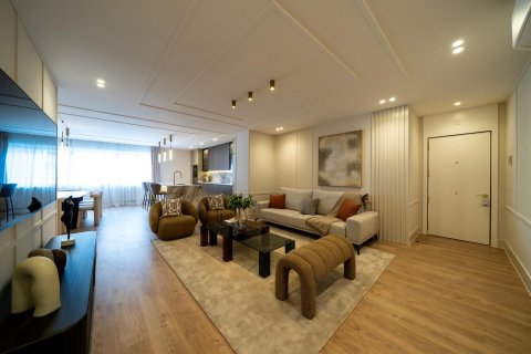 Apartment à vendre à Madrid, Espagne, 3 chambres, 209 m2 No. 149560 - photo 3