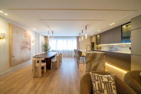 Apartment à vendre à Madrid, Espagne, 3 chambres, 209 m2 No. 149560 - photo 9