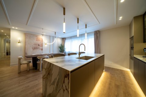 Apartment à vendre à Madrid, Espagne, 3 chambres, 209 m2 No. 149560 - photo 20