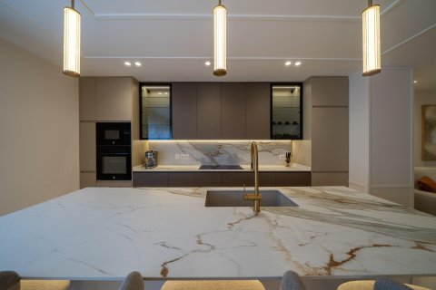 Apartment à vendre à Madrid, Espagne, 3 chambres, 209 m2 No. 149560 - photo 16