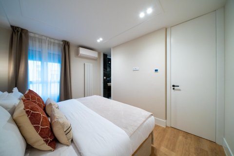 Apartment à vendre à Madrid, Espagne, 3 chambres, 209 m2 No. 149560 - photo 29