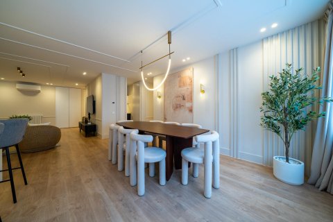 Apartment à vendre à Madrid, Espagne, 3 chambres, 209 m2 No. 149560 - photo 14