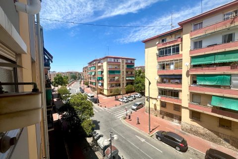 Huoneisto vuokrattavana Alicante, Espanja, 4 makuuhuonetta, 61 m2 No. 149564 - kuva 17