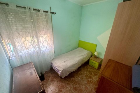 Huoneisto vuokrattavana Alicante, Espanja, 4 makuuhuonetta, 61 m2 No. 149564 - kuva 9