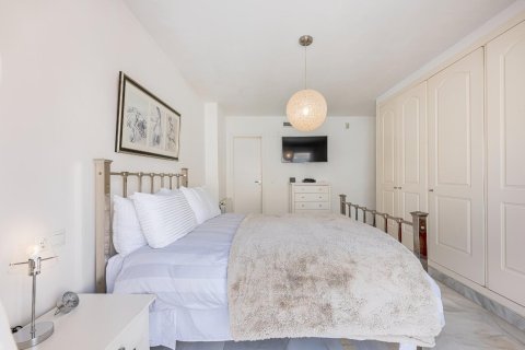 Аренда дуплекса в Нуэва Андалусия, Малага, Испания 4 спальни, 175м2 №149565 - фото 13