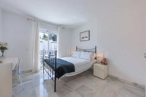 Аренда дуплекса в Нуэва Андалусия, Малага, Испания 4 спальни, 175м2 №149565 - фото 11