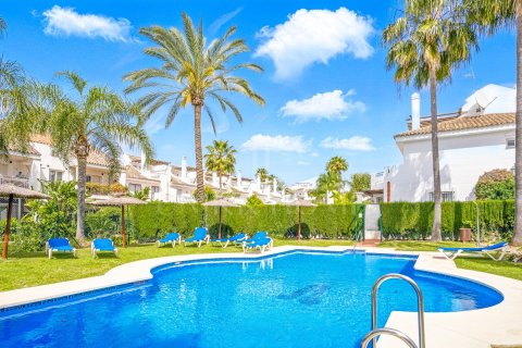 Аренда дуплекса в Нуэва Андалусия, Малага, Испания 4 спальни, 175м2 №149565 - фото 5