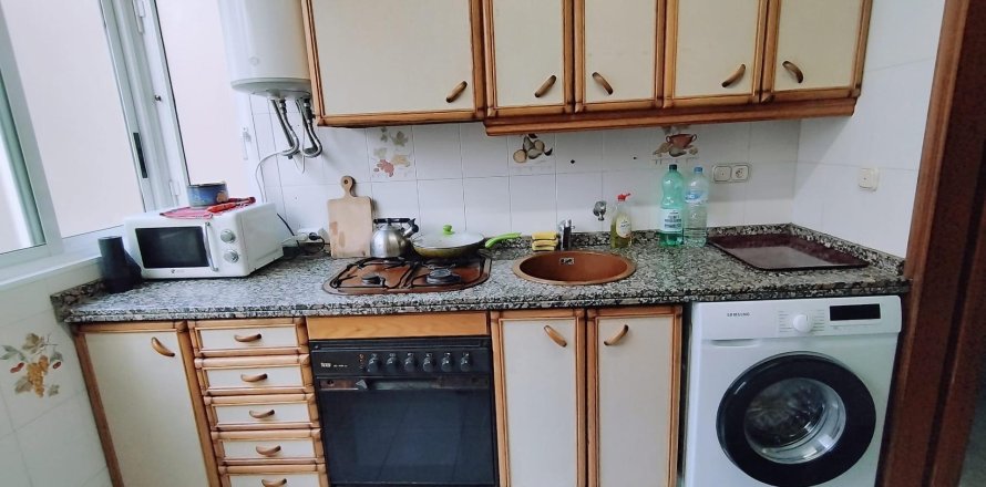 Apartament Alicante, Hiszpania 4 sypialnie, 66 mkw. nr 133056