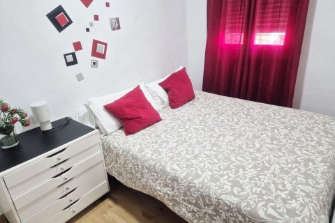 Dzīvoklis pārdošanā Madrid, Spānijā 2 istabas, 71 m2 Nr. 133059 - attēls 4