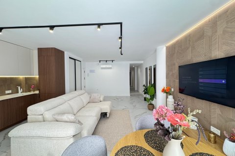 Apartment for sale Torrevieja, Alicante, Spain 3 bedrooms, 105 sq.m. No. 133058 - photo 11