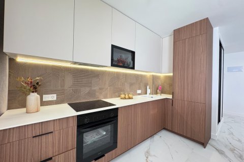 Apartment for sale Torrevieja, Alicante, Spain 3 bedrooms, 105 sq.m. No. 133058 - photo 12
