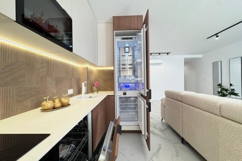 Apartment for sale Torrevieja, Alicante, Spain 3 bedrooms, 105 sq.m. No. 133058 - photo 18