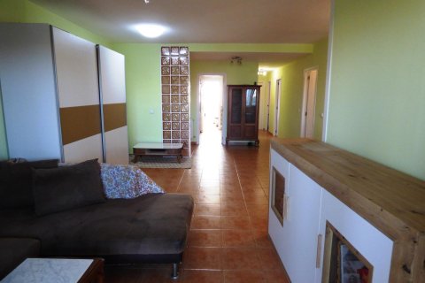 Apartment for sale Alicante, Spain 3 bedrooms, 127 sq.m. No. 133055 - photo 6