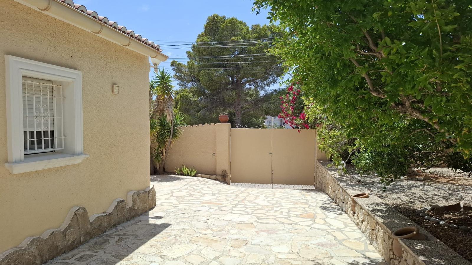 House in Benissa, Alicante, Spain 3 bedrooms, 147 sq.m. No. 166571