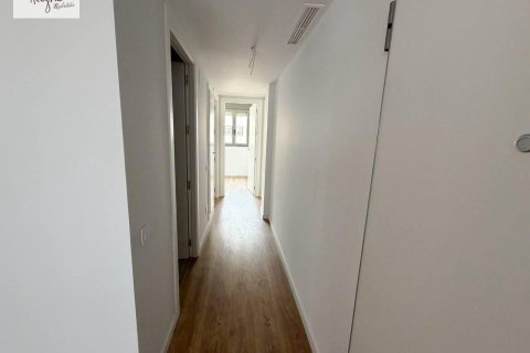 Huoneisto vuokrattavana Valencia, Espanja, 2 makuuhuonetta, 85 m2 No. 166574 - kuva 20