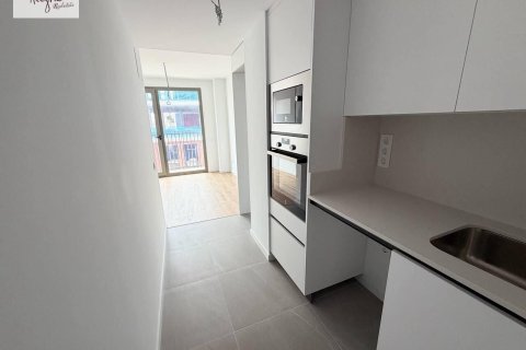 Huoneisto vuokrattavana Valencia, Espanja, 2 makuuhuonetta, 85 m2 No. 166574 - kuva 3