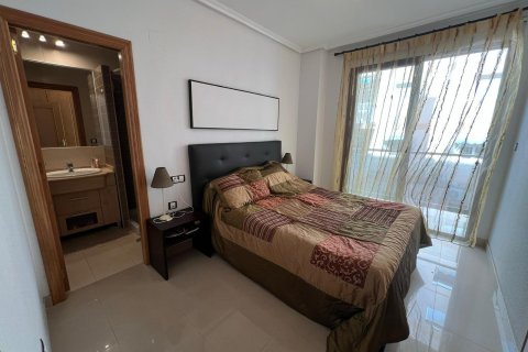 Apartament w Torrevieja, Alicante, Hiszpania 1 sypialnia, 92 mkw. nr 166572 – zdjęcie 7