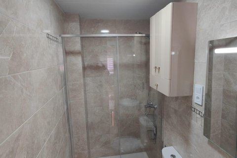 Huoneisto vuokrattavana Alicante, Espanja , 163 m2 No. 166569 - kuva 5