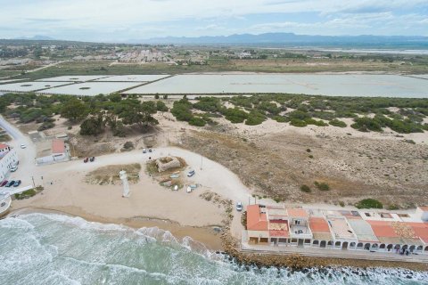 Kattohuoneisto myytävänä La Marina, Alicante, Espanja, 2 makuuhuonetta, 79 m2 No. 145460 - kuva 5