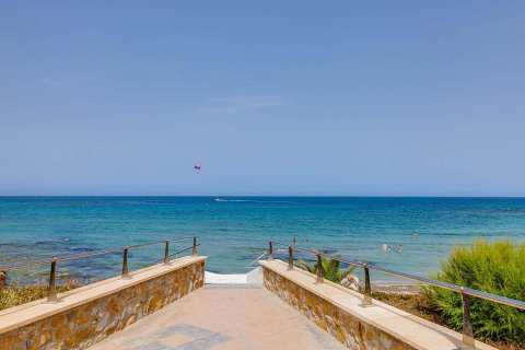 Bungalow for sale in Pilar de la Horadada, Alicante, Spain 2 bedrooms, 91 sq.m. No. 145462 - photo 19