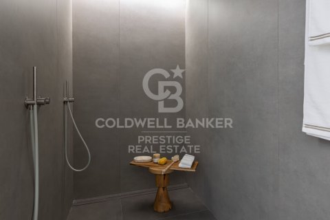 Продажа квартиры в Барселона, Испания 2 спальни, 144м2 №160314 - фото 24