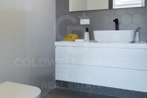 Paritalo myytävänä Benitachell, Alicante, Espanja, 2 makuuhuonetta, 218 m2 No. 160315 - kuva 14