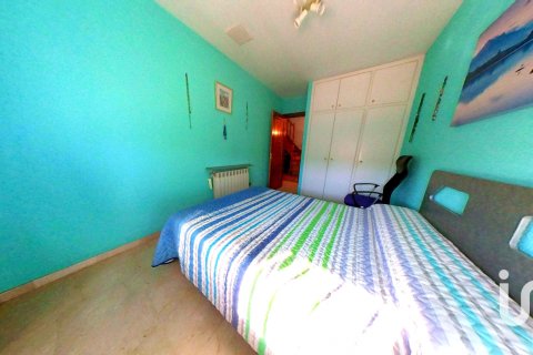 Сasa en venta en Flix, Tarragona, España 5 dormitorios, 478 m2 No. 153148 - foto 18