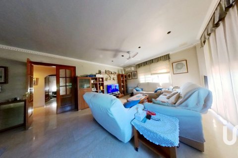 Сasa en venta en Flix, Tarragona, España 5 dormitorios, 478 m2 No. 153148 - foto 9