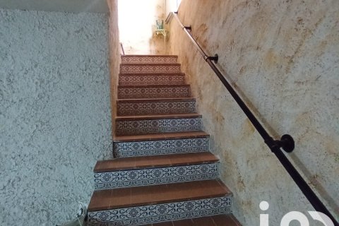 Сasa en venta en Flix, Tarragona, España 5 dormitorios, 478 m2 No. 153148 - foto 13