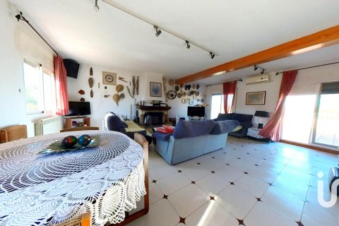 Сasa en venta en Flix, Tarragona, España 5 dormitorios, 478 m2 No. 153148 - foto 12