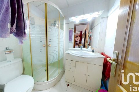 Сasa en venta en Flix, Tarragona, España 5 dormitorios, 478 m2 No. 153148 - foto 27