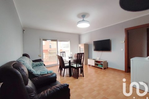 Appartamento a Barbera Del Valles, Barcelona, Spagna 3 camere da letto, 68 mq. N° 153144