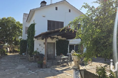 Dom w Lleida, Hiszpania 3 sypialnie, 160 mkw. nr 153147