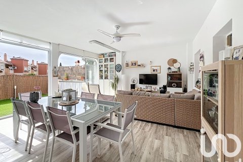 Kaupunkipientalo myytävänä Rincon de la Victoria, Malaga, Espanja, 3 makuuhuonetta, 223.84 m2 No. 153149 - kuva 22