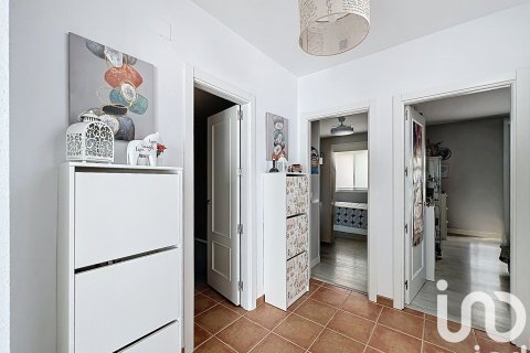 Kaupunkipientalo myytävänä Rincon de la Victoria, Malaga, Espanja, 3 makuuhuonetta, 223.84 m2 No. 153149 - kuva 16