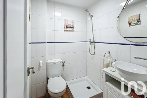 Kaupunkipientalo myytävänä Rincon de la Victoria, Malaga, Espanja, 3 makuuhuonetta, 223.84 m2 No. 153149 - kuva 19