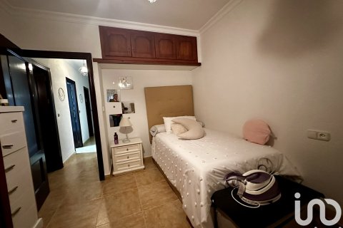 Apartment for sale in Lepe, Huelva, Spain 3 bedrooms, 128 sq.m. No. 186054 - photo 18